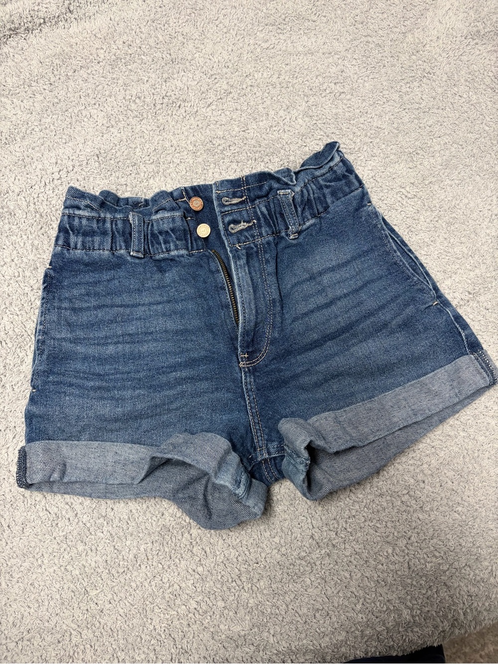 Hollister Ruched Waist Rolled Hem Denim Shorts - Blue